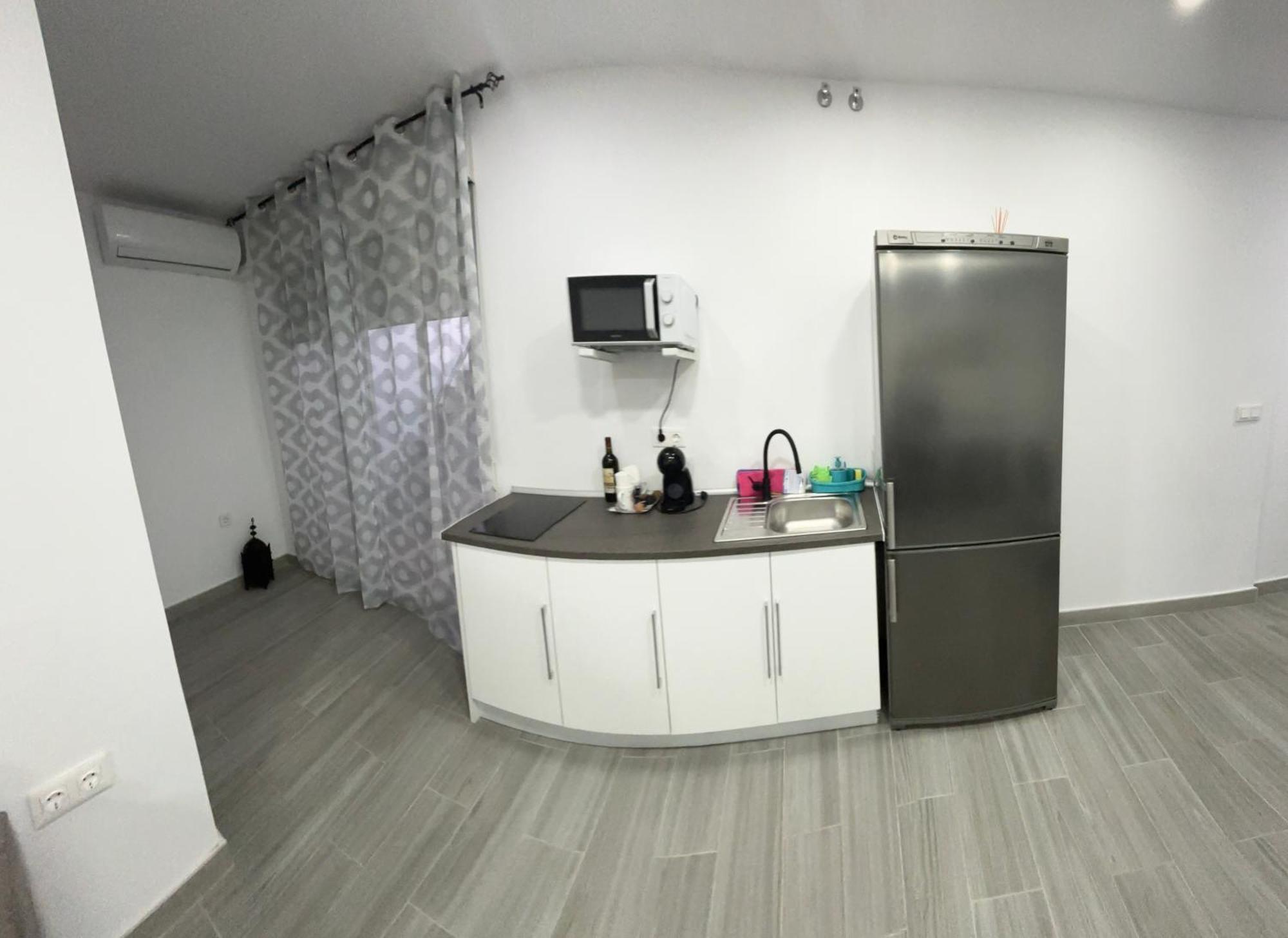 Apartamentos La Hormiguita Malaga Exterior photo