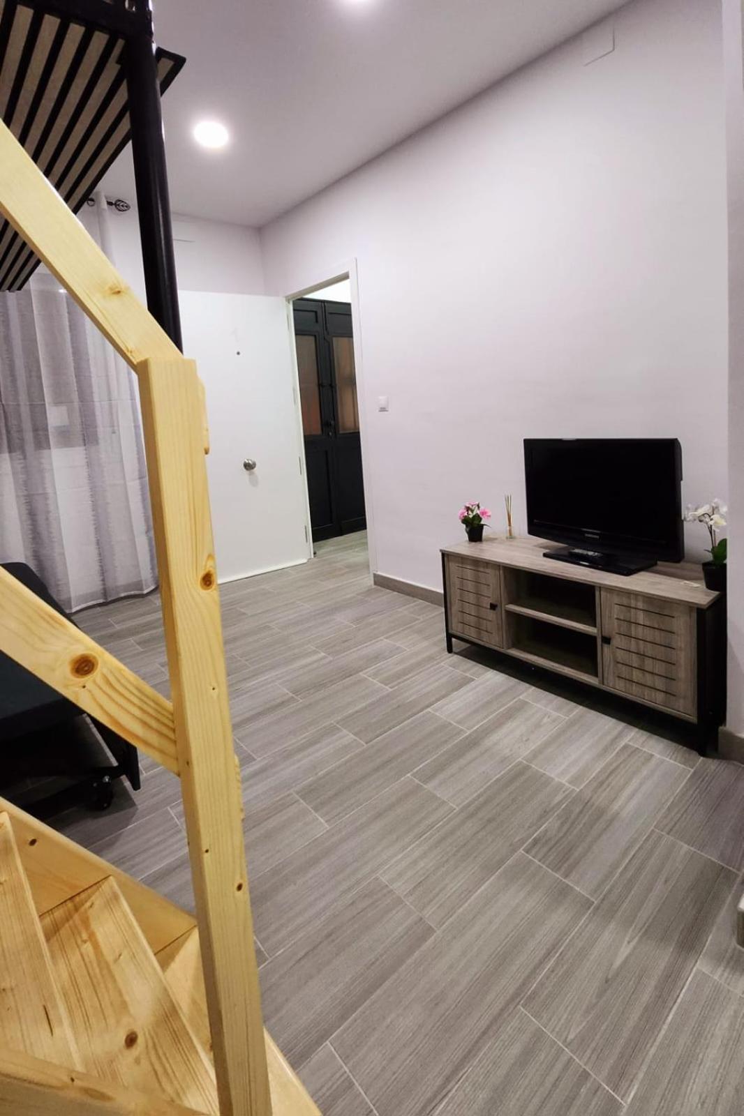 Apartamentos La Hormiguita Malaga Exterior photo